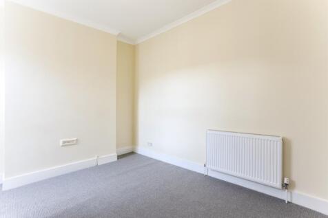82 Tamworth Stree...