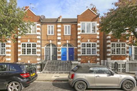 82 Tamworth Stree...