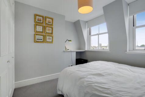 Bedroom 41