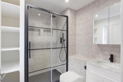 64357_Flat 137, W...