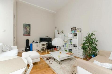 Living Room 3-4000