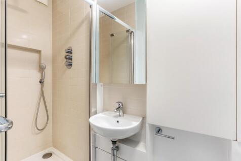 Flat 18, Rosebank...