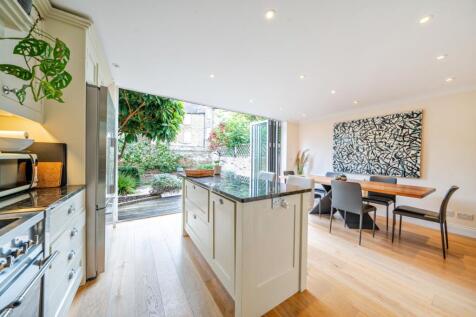 1347428-18-68b5e1...