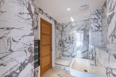 Bedroom Two Ensuite