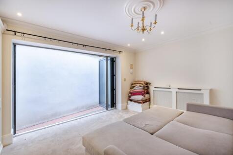 Bedroom and patio