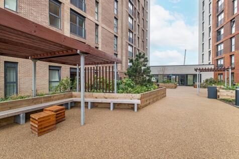 one-maidenhead-co...