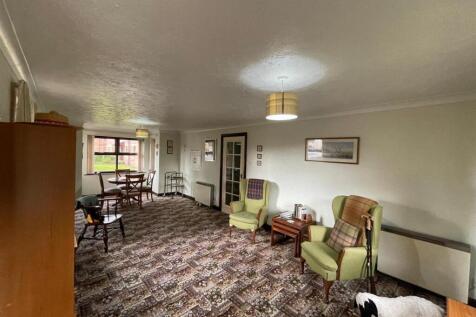 KC Lounge 2 T202510241432.jpeg