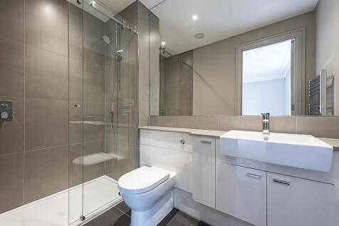 Bedroom Two En Suite