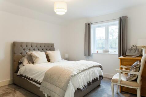 Principal bedroom