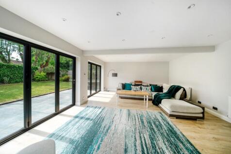 Living room 2