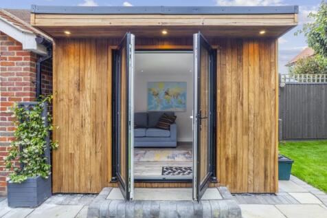 Garden room