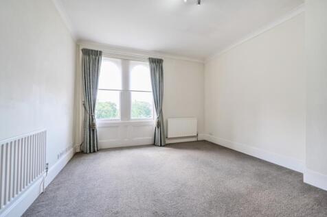 Longcross Road
