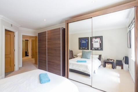 Apartment 7 32025...
