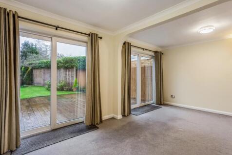 65069_60 Park Dri...