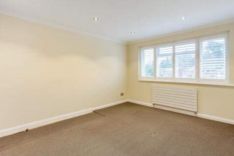 65069_60 Park Dri...