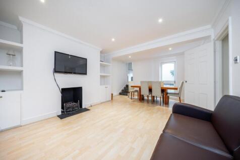 Lounge 3