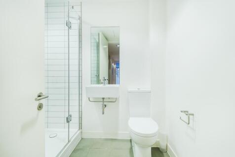 bathroom2