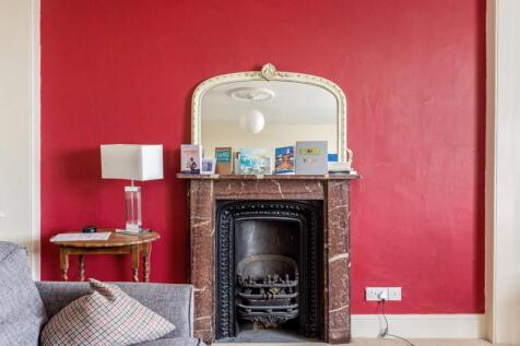 F6, 21 Lansdown T...