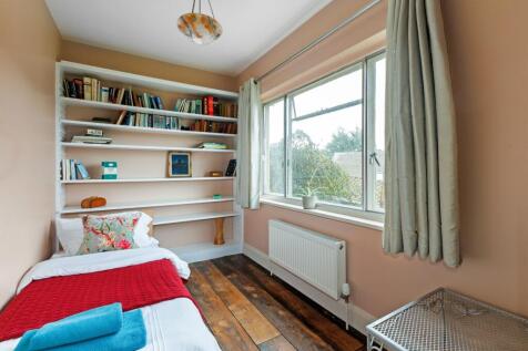 86382_Coach-House...
