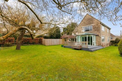 86382_Coach-House...