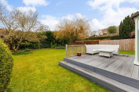 86382_Coach-House...