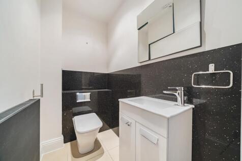 1320568-3-686d3a6...