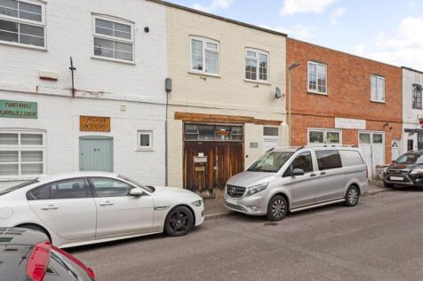 19A Lansdown Plac...