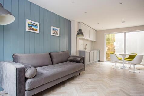14 Lansdown Terra...
