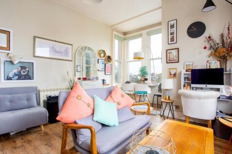 Flat 11 293607-  (1)