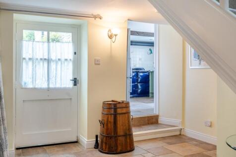 1310446-8-684ff22...