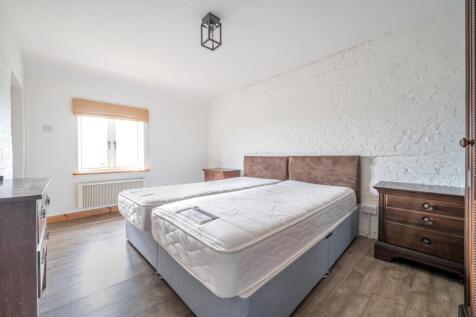 1370646-13-68fa3d...