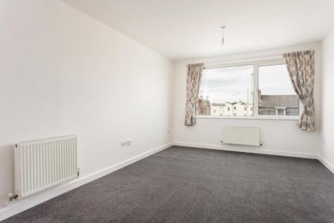 110 Henrietta Str...