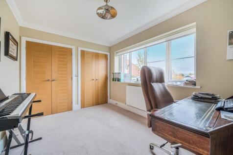 1376340-2-6911ba7...