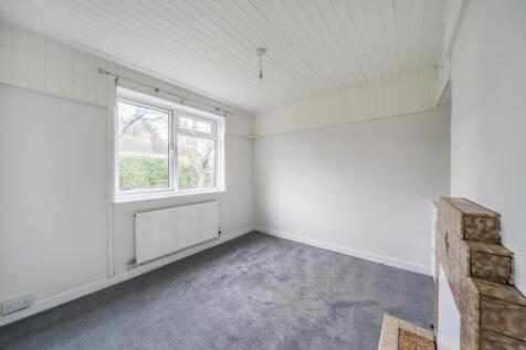 1383636-12-692723...