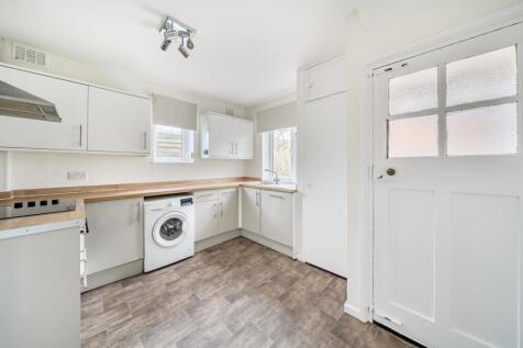 1383636-9-692723c...