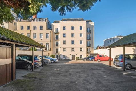 1385001-3-6925a81...