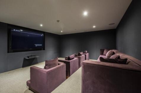 Residents Cinema ...