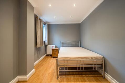 1375550-8-690b699...