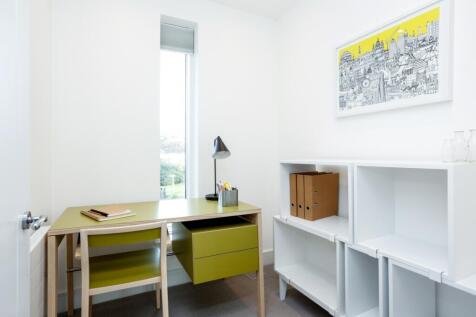 Bedroom/Study