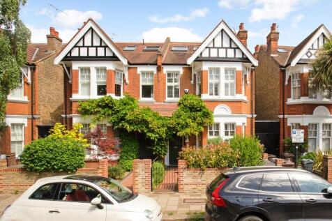 24 Hadley Gardens...