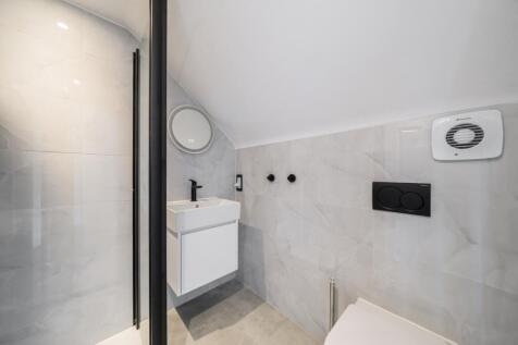 1375081-4-6908a88...