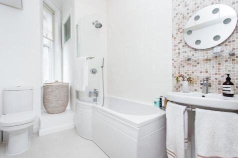 37 Esmond Gardens...