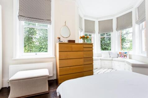 37 Esmond Gardens...