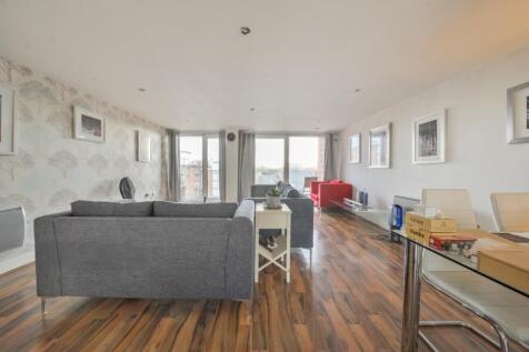 1375084-15-690c7d...