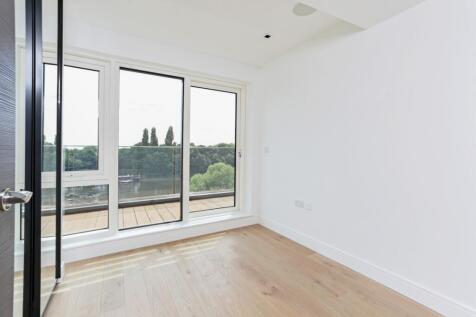 Quayside-House-00...