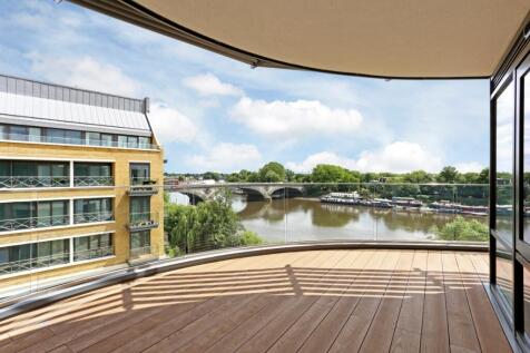 Quayside-House-01...