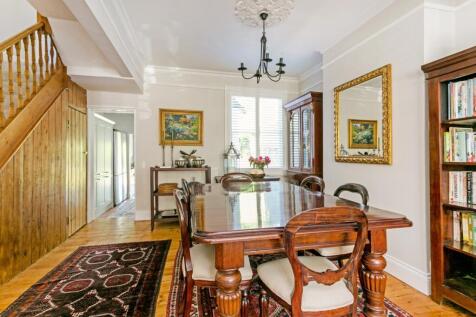 37 Queens Road 28...