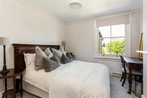 37 Queens Road 28...