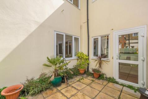 1339780-20-689efb...