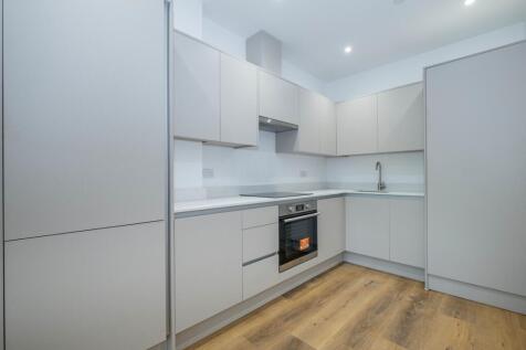 1-lakeside-east-l...